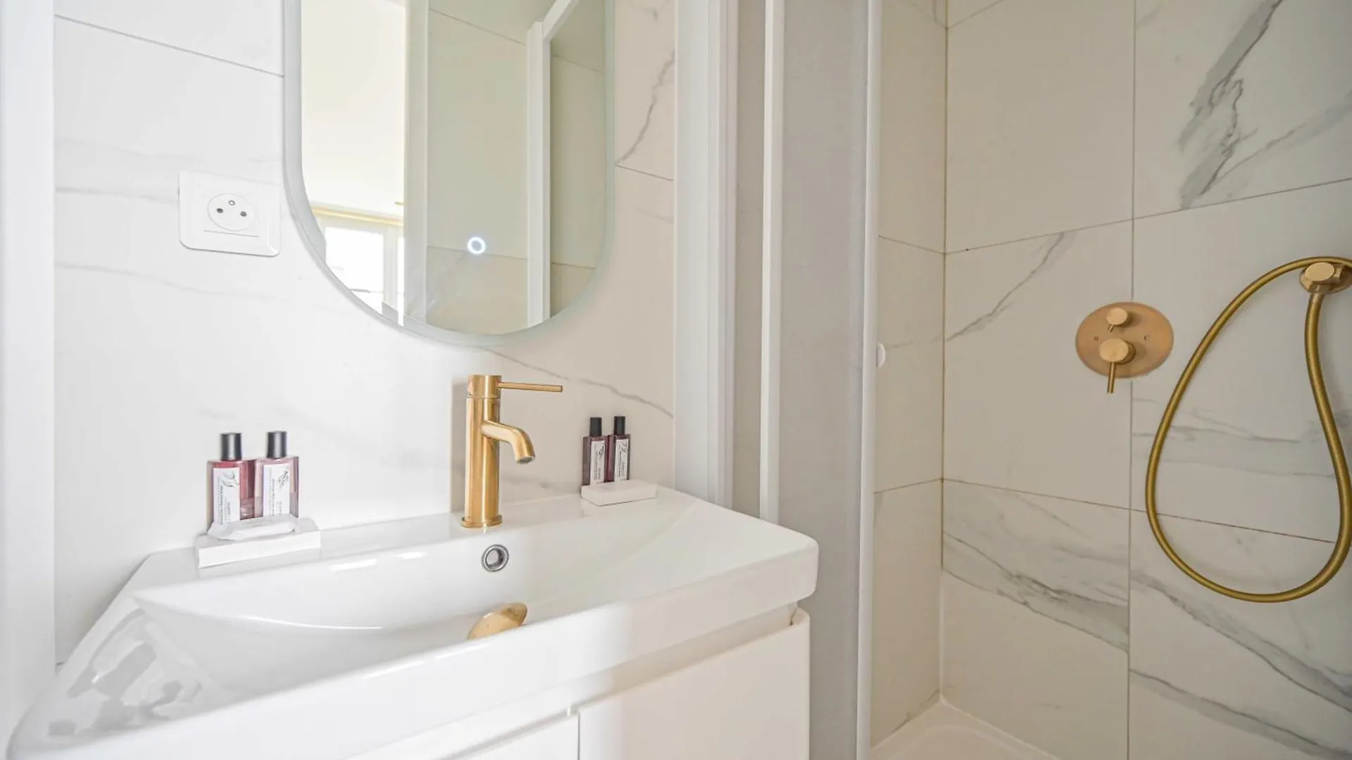 Cosy 2p - Arc De Triomphe-champs Elysees 아파트
